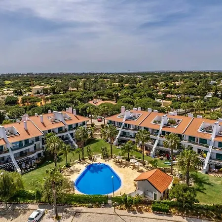 Sol With Pool, Garden & Rooftop Terrace