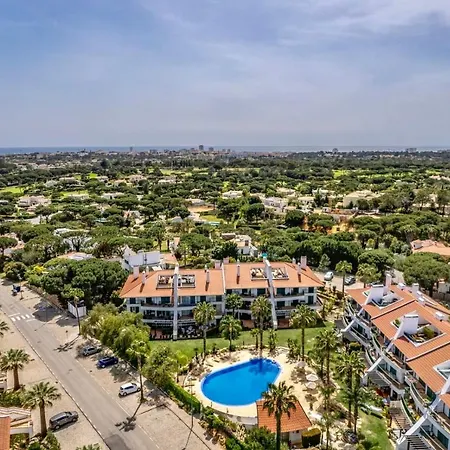 Sol With Pool, Garden & Rooftop Terrace * Quarteira