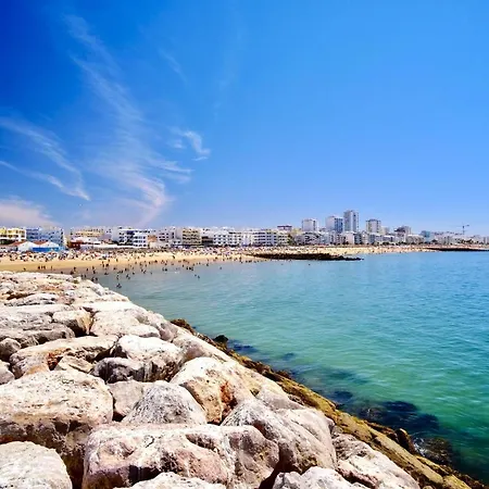 Apartamento Sol With Pool, Garden & Rooftop Terrace *