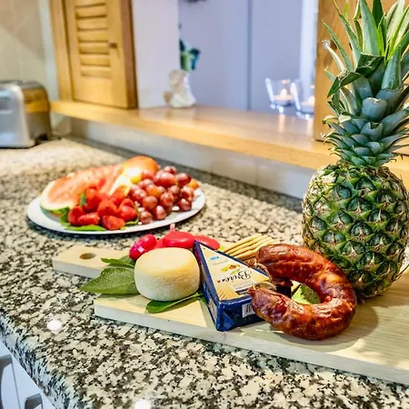 Sol With Pool, Garden & Rooftop Terrace